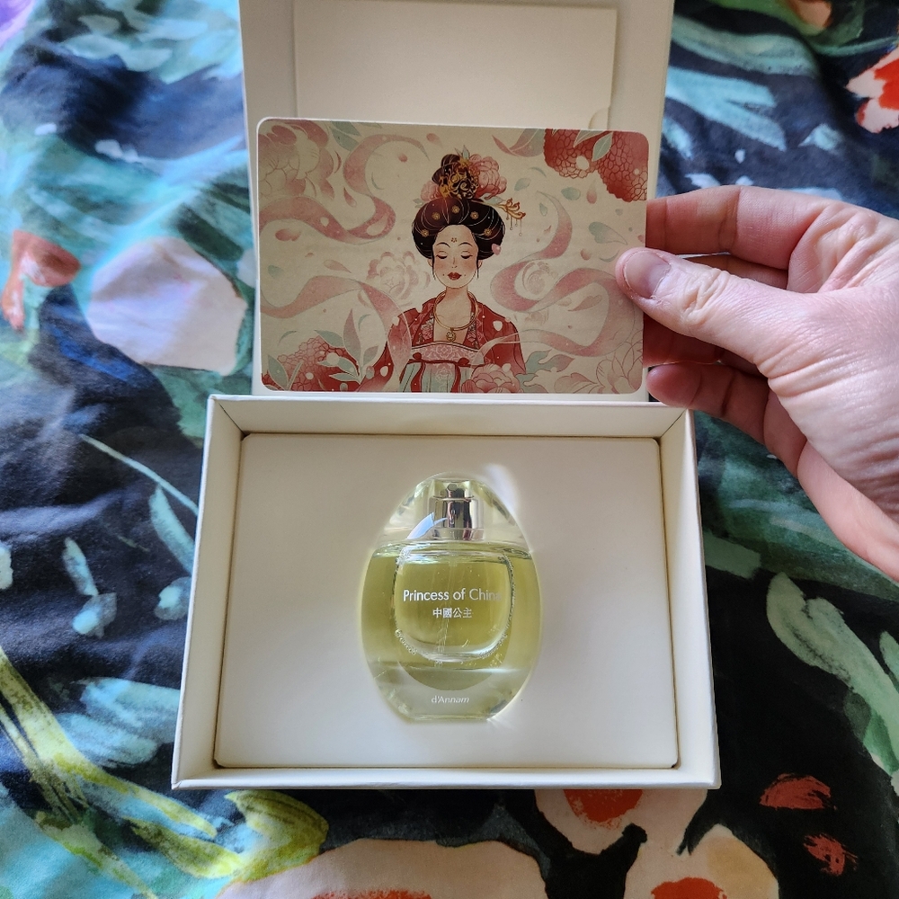 Dannam Princess Of China Perfume - Picture 4 of 7